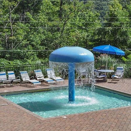 Moonshine Manor-Pets Ok-W/D-Pool Table-Arcade-Hot Tub Villa Gatlinburg Exteriör bild