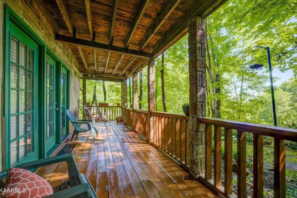 Moonshine Manor-Pets Ok-W/D-Pool Table-Arcade-Hot Tub Villa Gatlinburg Exteriör bild